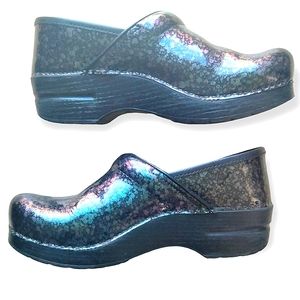 Dansko Paint Splatter Size 39 Professional Clogs Nurse Black Patent Leater 9